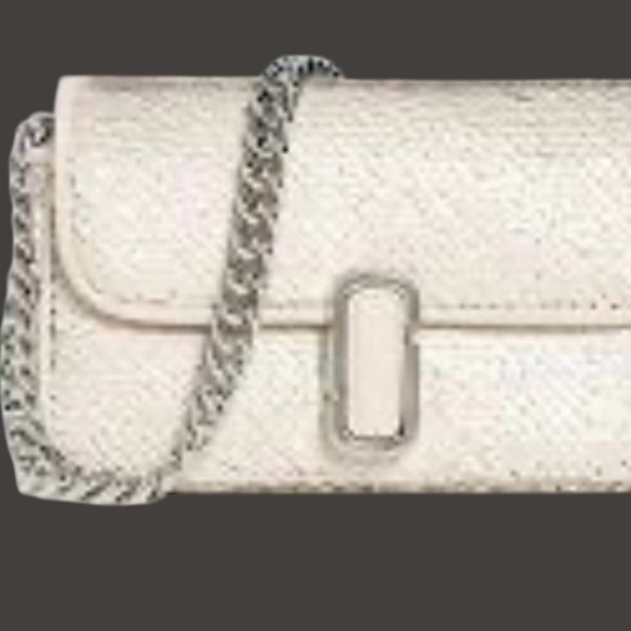Marc Jacobs
Sequin Shoulder Bag - Picture 2 of 13